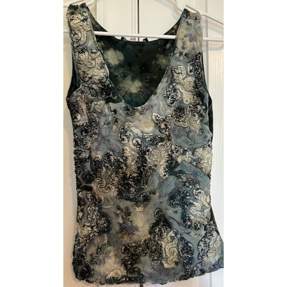 Women's green dimensional tank by Nezon size small